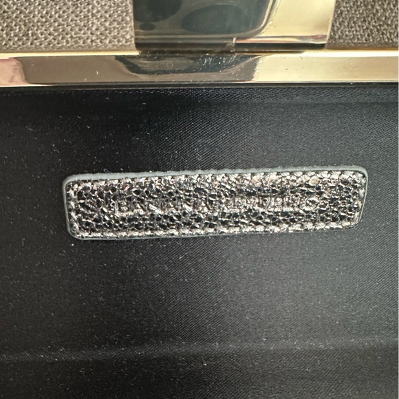 Banana Republic gold and silver evening bag/clutch - Picture 9 of 16